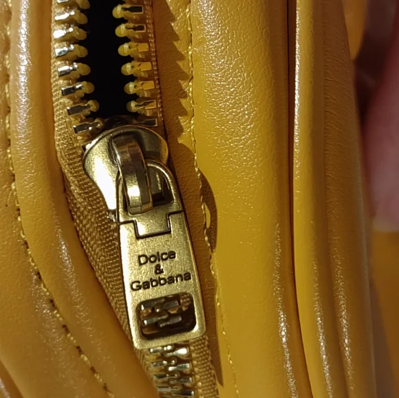 Dolce & Gabbana Devotion Quilted Leather Crossbody Camera Bag Yellow - Picture 6 of 7